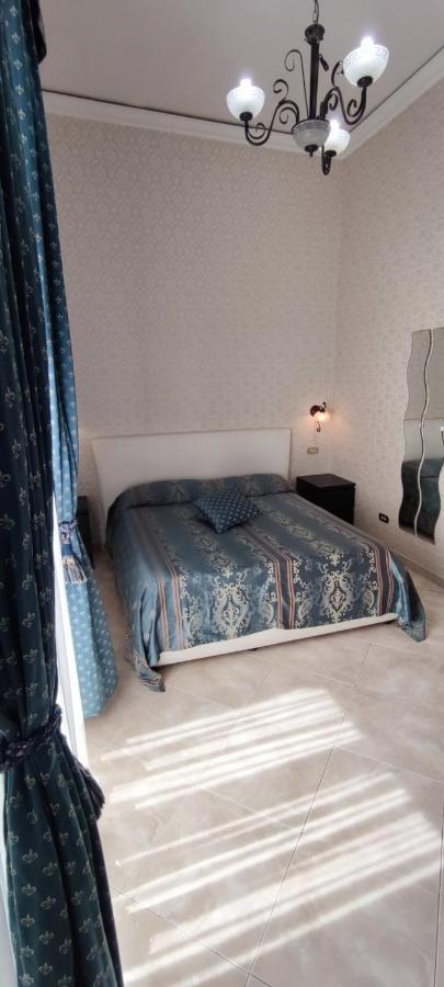 Toledo Bed and Breakfast Νάπολη Εξωτερικό φωτογραφία
