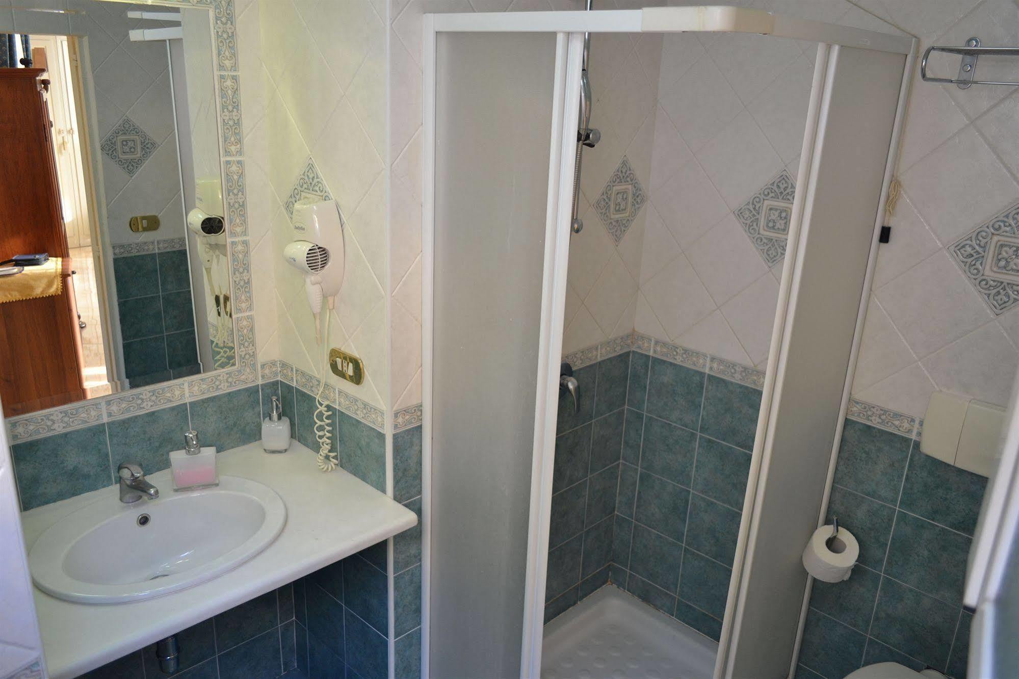 Toledo Bed and Breakfast Νάπολη Εξωτερικό φωτογραφία